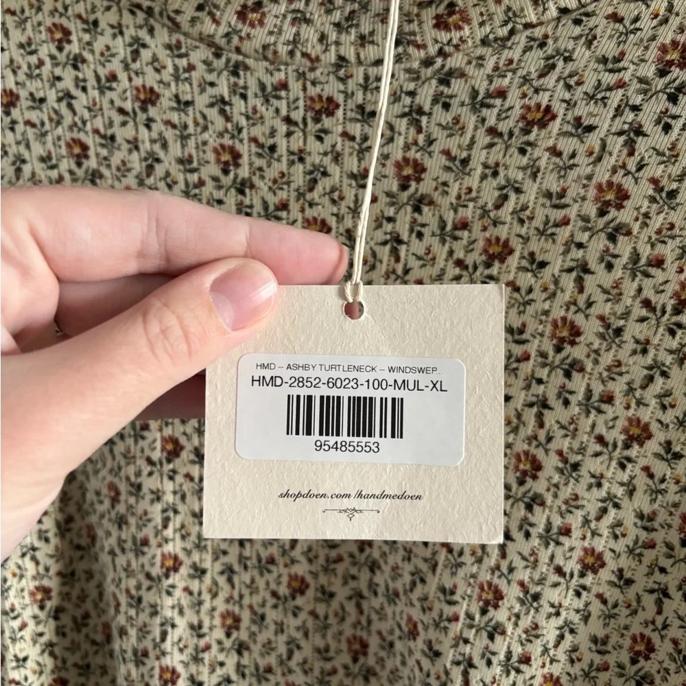 Doen Ashby Turtleneck Windswept Dahlia Women’s Size XL - Picture 4 of 10